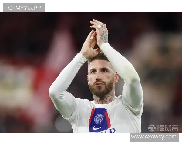 足球明星拉莫斯最新图集展示他的辉煌瞬间与场上风采